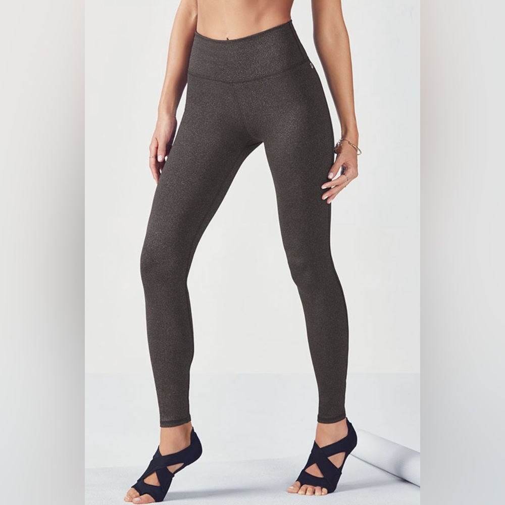 Fabletics Seamless high waisted solid legging in Charcoal Heather